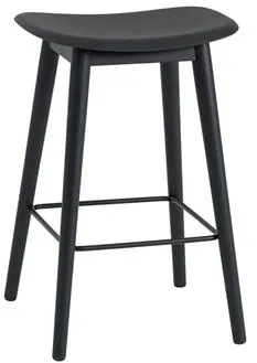 Muuto Fiber Barkruk met Houten Basis Zwart/Zwart H66 cm